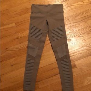 ALO yoga moto legging